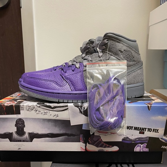 Women Nike Jordan 1 Sneaker Cool Grey Suede Dipped Purple Leather SZ 8.5 CW9857 - Picture 7 of 11
